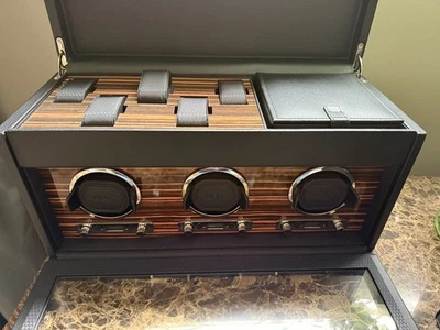 Enrollador de reloj triple Wolf Roadster - Nuevo estado Foto 1 de 4