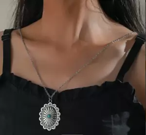Western Style Oval Turquoise Pendant Necklace - Picture 1 of 5