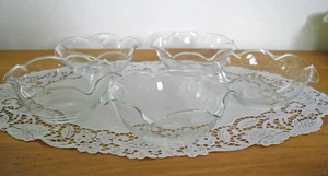 Glass Scalloped Edges 4 1/2" Dessert Bowls Clear ~ Set of 5 ~ - Picture 1 of 9