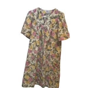 Vintage Vanity Fair Housedress Robe Pearl Snap 2 Pockets Large Poly Cotton NEW - Picture 1 of 5