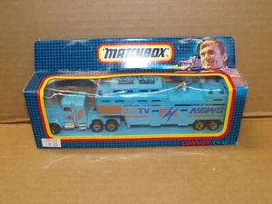 1987 Matchbox Convoy MBTV NEWS PETERBILT TRACKING VEHICLE # CY15 - NOS ! - Picture 1 of 5