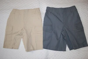 Boys 2 PAIR LOT CARGO SHORTS Rear Elastic Waist BEIGE & GRAY Size 4 5 6 7 8 10 - Picture 1 of 2