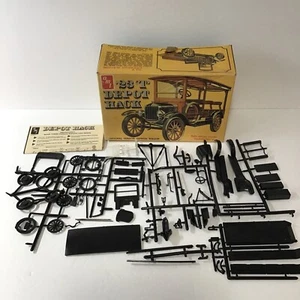 AMT, 1923, Depot Hack, Parts Model . Scale 1/25 - Picture 1 of 7