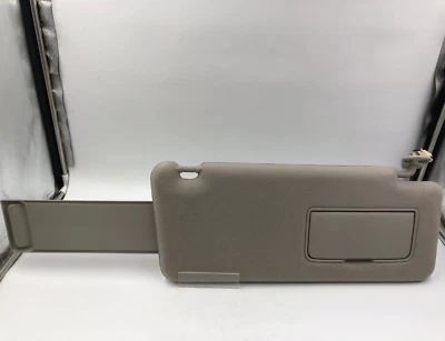 2011-2017 Nissan Quest Passenger Sun Visor Gray Illuminated OEM F01B46080 - Image 1 of 4