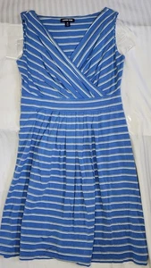 Lands' End Faux Wrap Dress Fit and Flare Size Medium 10/12 - Picture 1 of 11