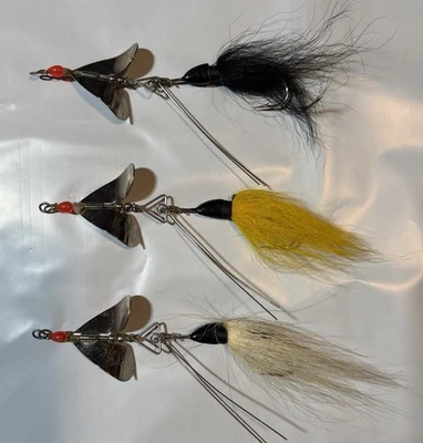 Lote de tres señuelos de pesca Floyd's Buzzer Blue Fox de colección. Hecho en USA Foto 1 de 4