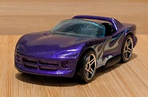 Hot Wheels 1992 Dodge Viper Convertible Metallic Purple with White Flames 1:64 - Picture 1 of 8