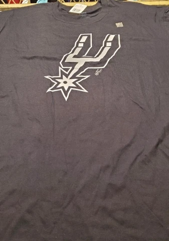 San Antonio Spurs  NBA Team apparel  shirt  L Cover