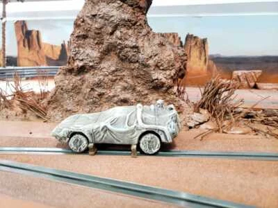 De Lorean Back to the future III cover effect 1/43 resin artisan model - Image 1 of 3