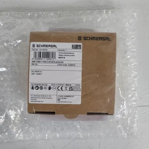 Interruptor de bloqueo con llave SCHMERSAL AZM170SK-11ZRK-2197 24 VAC/DC - Imagen 1 de 12