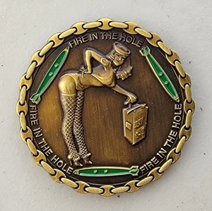 FIRE IN THE HOLE - NAVY EOD NW - Challenge Coin - Picture 1 of 2