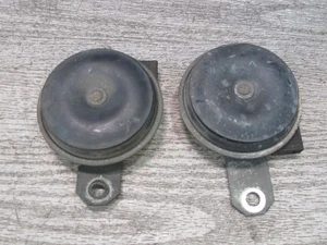 99-01 ISUZU VEHICROSS SET OF 2 HIGH & LOW TONE NOTE PITCH HORN SIGNAL OEM - Picture 1 of 15