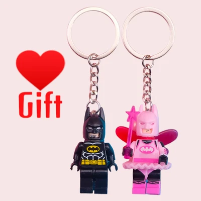 2024 Exclusivo Llavero Rosa Hada Batman Lego LO ÚLTIMO Día de San Valentín Pareja Regalo Foto 1 de 4