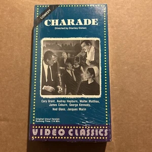 Charade VHS Cary Grant ~ Audrey Hepburn - Picture 1 of 3