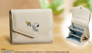 IEI SNOOPY Best Friend Letter Like Genuine Leather Mini Wallet 120g JAPAN NEW - Picture 1 of 10