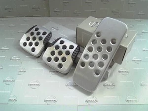 NISSAN Genuine Silvia S13 180SX 240SX MT Aluminium Accel Brake Clutch Pedal Set - Picture 1 of 1
