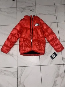 Kids Girl Nike Red Zipper Puffer Jacket Nike Swoosh Logo 6-7 yrs Large - Picture 1 of 11