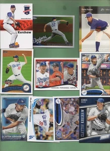 Clayton Kershaw (Los Angeles Dodgers) 30 card lot w/ Rookie Cards - Picture 1 of 3