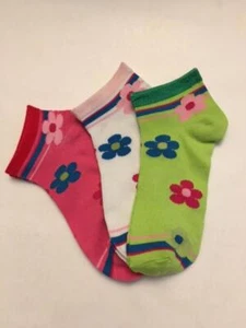 3 Pair Multicolored Ankle Socks Flowers size 9-11 Great Deal Great Gift NEW - Picture 1 of 2