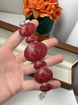 VINTAGE MODERNIST SOLID 925 STERLING SILVER SPONGE CORAL BRACELET 7" 7.5" 8" - Image 1 of 4