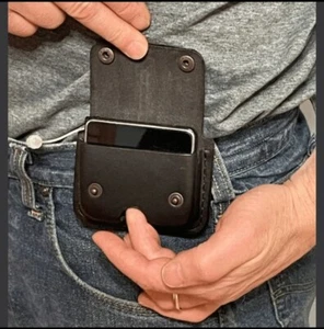 Insulin Pump Leather Belt Case Custom Handmade and Hand Stitched Black - Picture 1 of 8