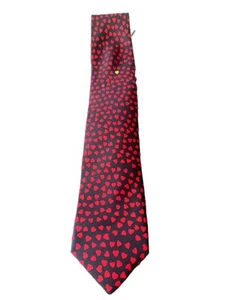 Pre Owned Men’s Alynn Hearts Hand Made 100% Silk Tie Neck Tie Necktie Valentine - Picture 1 of 6