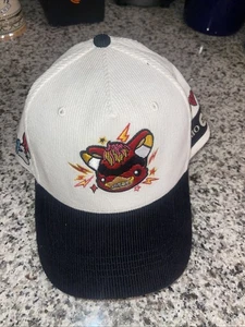 Neu Chicago Bulls Artist Series Elloo Cord Snapback Mütze SGA 1/10/25 NBA! - Bild 1 von 3