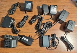 Collezione di DODICI ADATTATORI AC-DC - vari tipi - vedi descrizione! - Foto 1 di 3