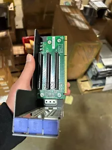 X3650 M5 PCIE STRISERKARTE 00KA498-02-CT - Bild 1 von 3