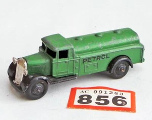 Vintage Dinky Toys 25d green Petrol tanker with black wheels type 4 chassis 856 - Picture 1 of 4