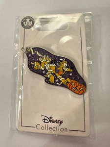 Disney Halloween Pin: Pluto - Picture 1 of 1