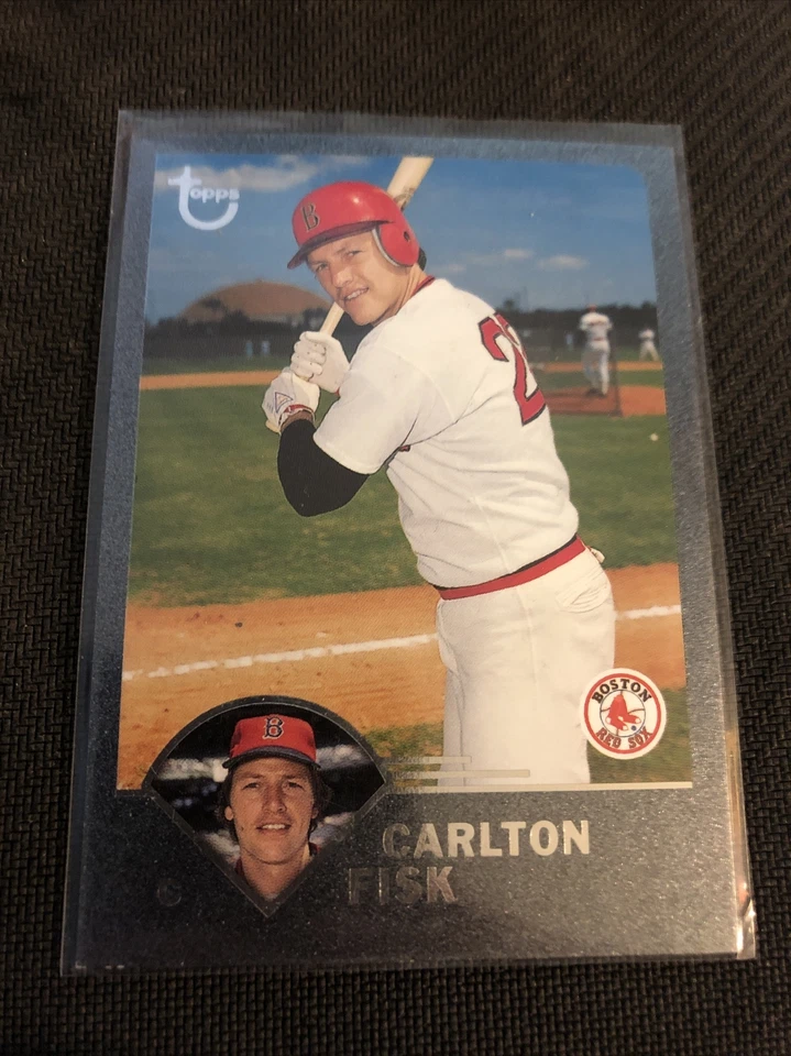 2003 Topps Retired Signature #37 Carlton Fisk Red Sox 82/99 MINT NO1050 - Image 1 of 1