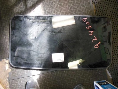 Sunroof Glass Fits 1999 00 01 02 03 04 Jeep Grand Cherokee  55135858AB        Foto 1 de 2