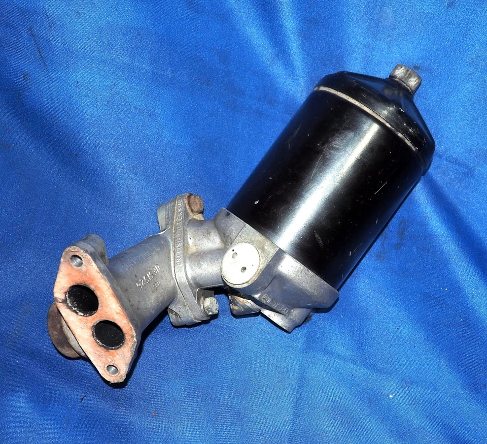 Carcasa base filtro aceite motor Rolls Royce & Bentley Silver Shadow T1 1965-1969 Foto 1 de 4