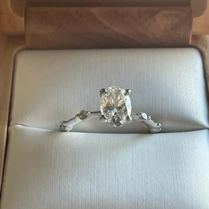 1.1 Carat Lab Grown Diamond 18K White Gold Aimee Ring With Protection Plan - Picture 1 of 8