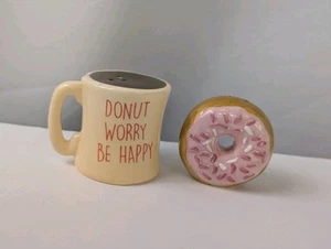 Miniature Coffee Mug & Doughnut Salt & Pepper Shakers Donut Worry Be Happy  - Picture 1 of 21