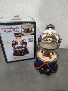 Mr Christmas Porcelain Music Box Walzing Dancers Movement Xmas Tree SUPER CUTE! - Picture 1 of 5