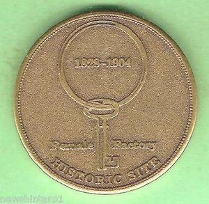 #D59.  HOBART SOUVENIR   MEDAL - FEMALE  FACTORY HISTORIC SITE - Bild 1 von 2