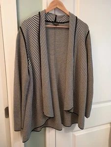 Talbots Damen Strickjacke Pullover 1X schwarz weiß vorne offen Streifen Wasserfall - Bild 1 von 6