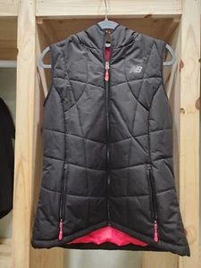 Women's Black And Pink New Balance Puffer Vest Size Medium - Picture 1 of 3