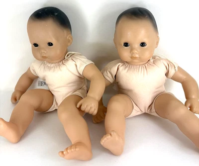 Lote de 2 muñecas American Girl Bitty Baby con pelo negro y ojos marrones oscuros Foto 1 de 4