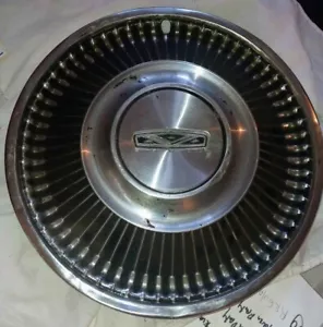 VTG HUBCAP 1968 68 FORD FAIRLANE FALCON GALAXIE 14" Wheel Cover METAL 643 OEM - Picture 1 of 3