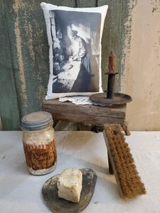 PRIMITIVE 1800'S VINTAGE COLONIAL WOMAN WASH DISH KITCHEN SINK B&W PHOTO PILLOW - Picture 1 of 6