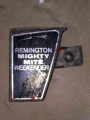 Remington Mighty Mite Weekender 34cc Chainsaw Clutch Cover - Image 1 of 2