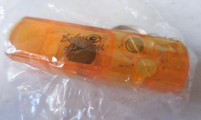 Llavero de recuerdo/brújula/luz para damas de Lambeau, Green Bay Packers NFL Foto 1 de 4