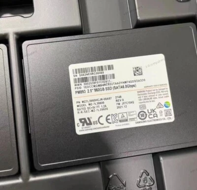 Samsung PM893 960GB SSD 2.5" SATA 6Gb/s MZ-7L39600 MZ7L3960HCJR-00B7C - Image 1 of 2