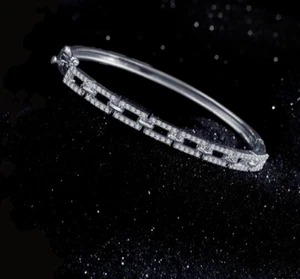 5Ct Round Cut Diam Lab Created Women's Bangle Bracelet 14K White Gold Plated 7" - Picture 1 of 3