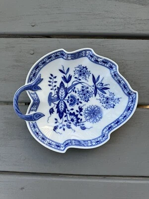 Hutschenreuther Cebolla Azul - Bandeja de cambio de plato de caramelo de hoja 8,5” X 7 3/8” Foto 1 de 2