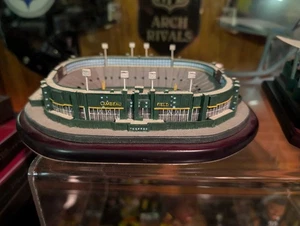 Danbury Mint Green Bay Packers Lambeau stadium - Picture 1 of 4
