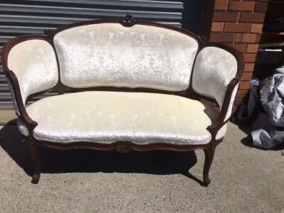 Antique French Louis XVI Style Tub Shaped Courting Couple And Chaperone Setees • 4,750$
